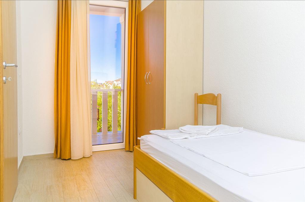 Apartments Hrgovic ロゴズニッツァ エクステリア 写真