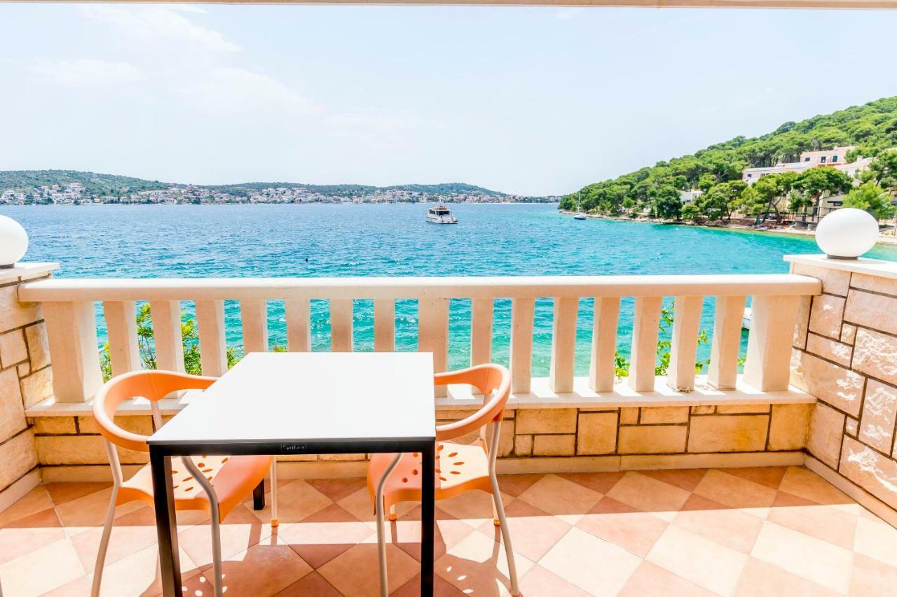 Apartments Hrgovic ロゴズニッツァ エクステリア 写真