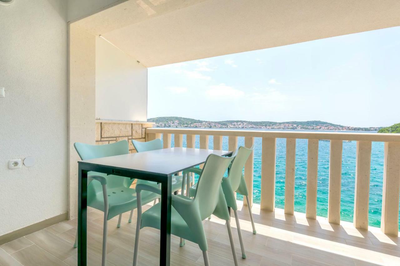 Apartments Hrgovic ロゴズニッツァ エクステリア 写真